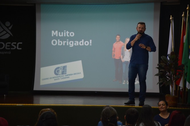 palestra-empregabilidade-unoesc