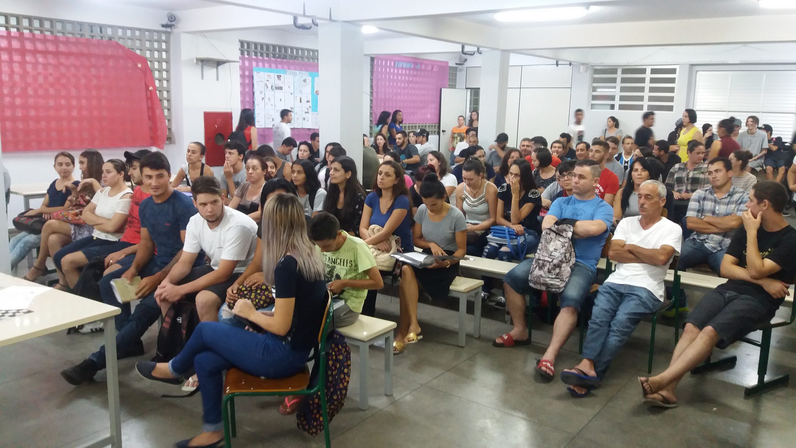 Oficina Socioeducativa é realizada no CEJA de Araranguá