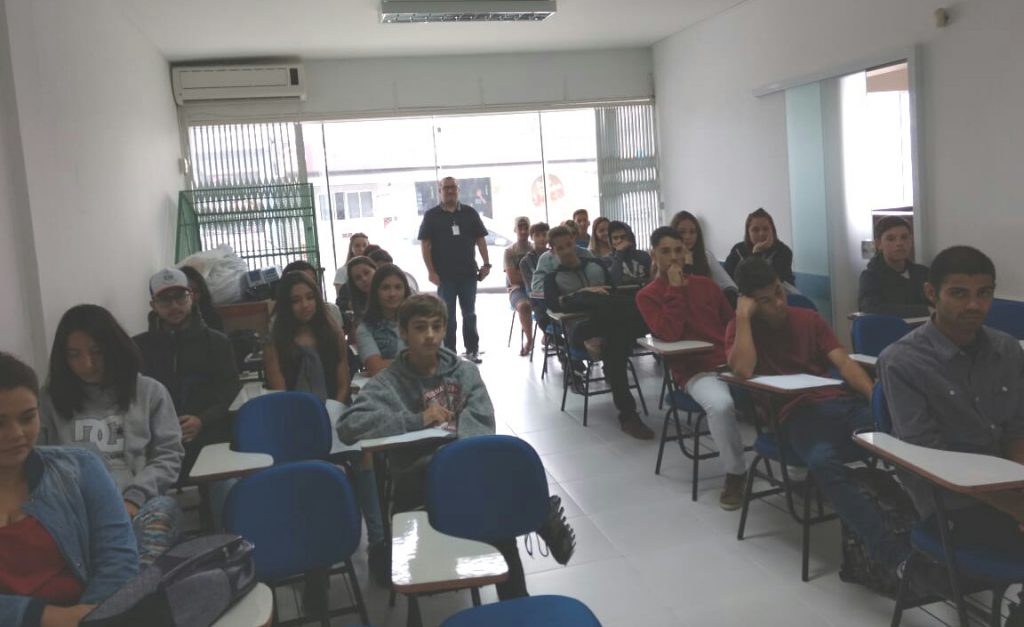 CIEE Itajaí desenvolve Oficina Socioeducativa em Balneário Piçarras