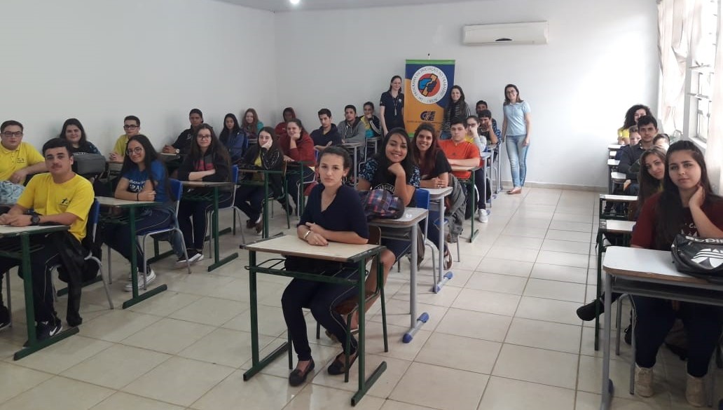 29 adolescentes de Criciúma participam do Programa de Iniciação ao Trabalho