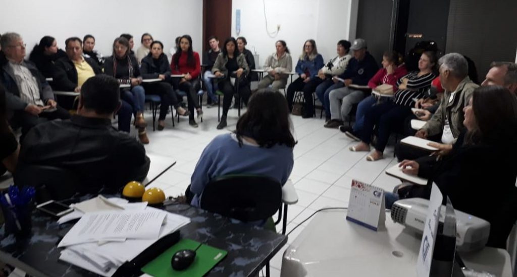 Encontro de Famílias do CIEE Brusque destaca importância da família no aprendizado dos filhos