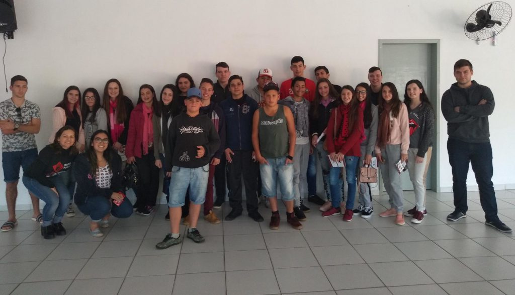 34 jovens de Jacinto Machado participam de Oficina Socioeducativa