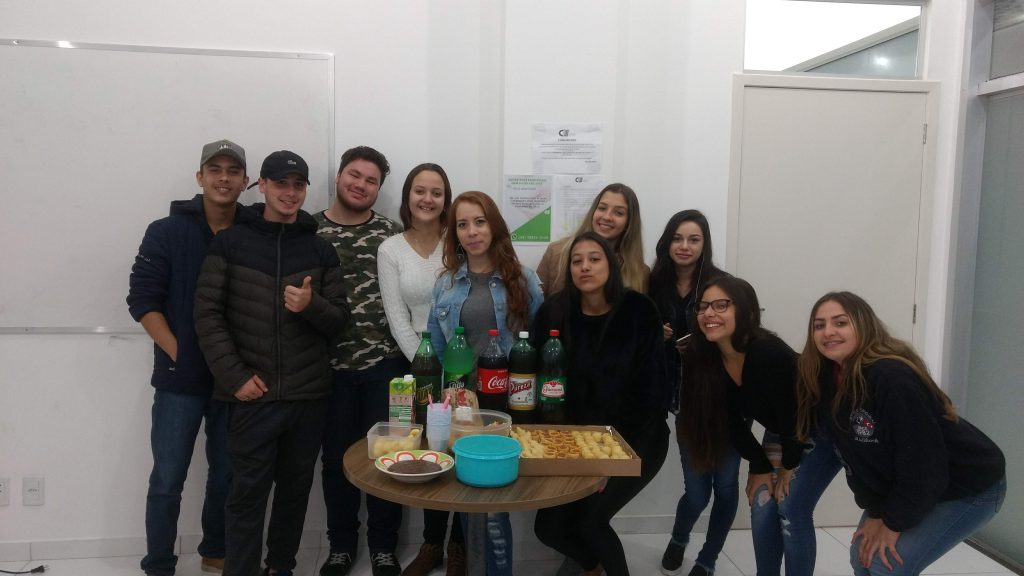 CIEE São José promove Coffee break de despedida com aprendizes do intensivo