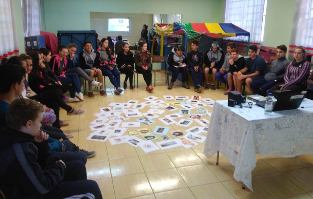 "Vantagens de Permanecer na Escola" é tema de Oficina Socioeducativa em Guaraciaba