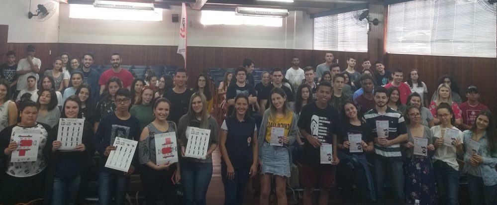 Aprendizes do CIEE Criciúma recebem palestra do Educa SAMU