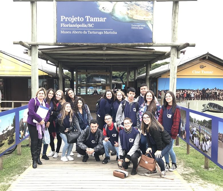 Aprendizes do CIEE Florianópolis visitam Projeto Tamar