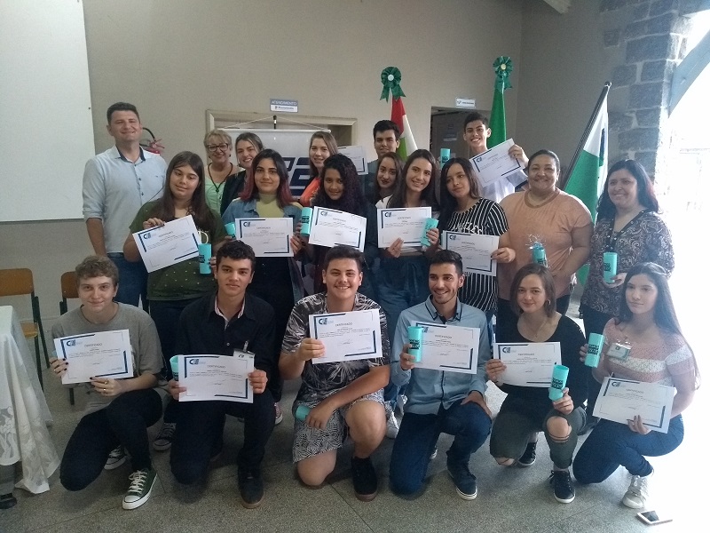 PIT em Urussanga certifica 15 jovens