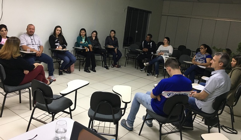 Conquista de liberdade é debate em Encontro de Famílias do CIEE Lages