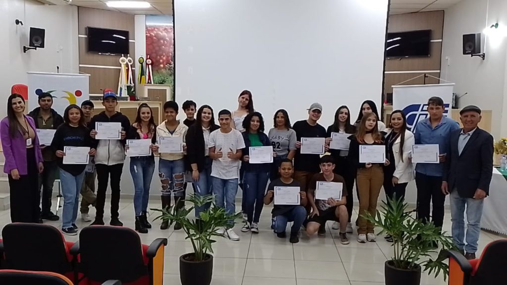 CIEE/SC forma primeira turma do Programa de Iniciação ao Trabalho – PIT em Ituporanga